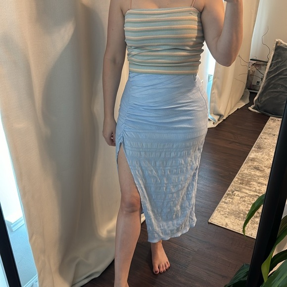 Textured Spring Summer Skirt in Baby Blue - Picture 4 of 5